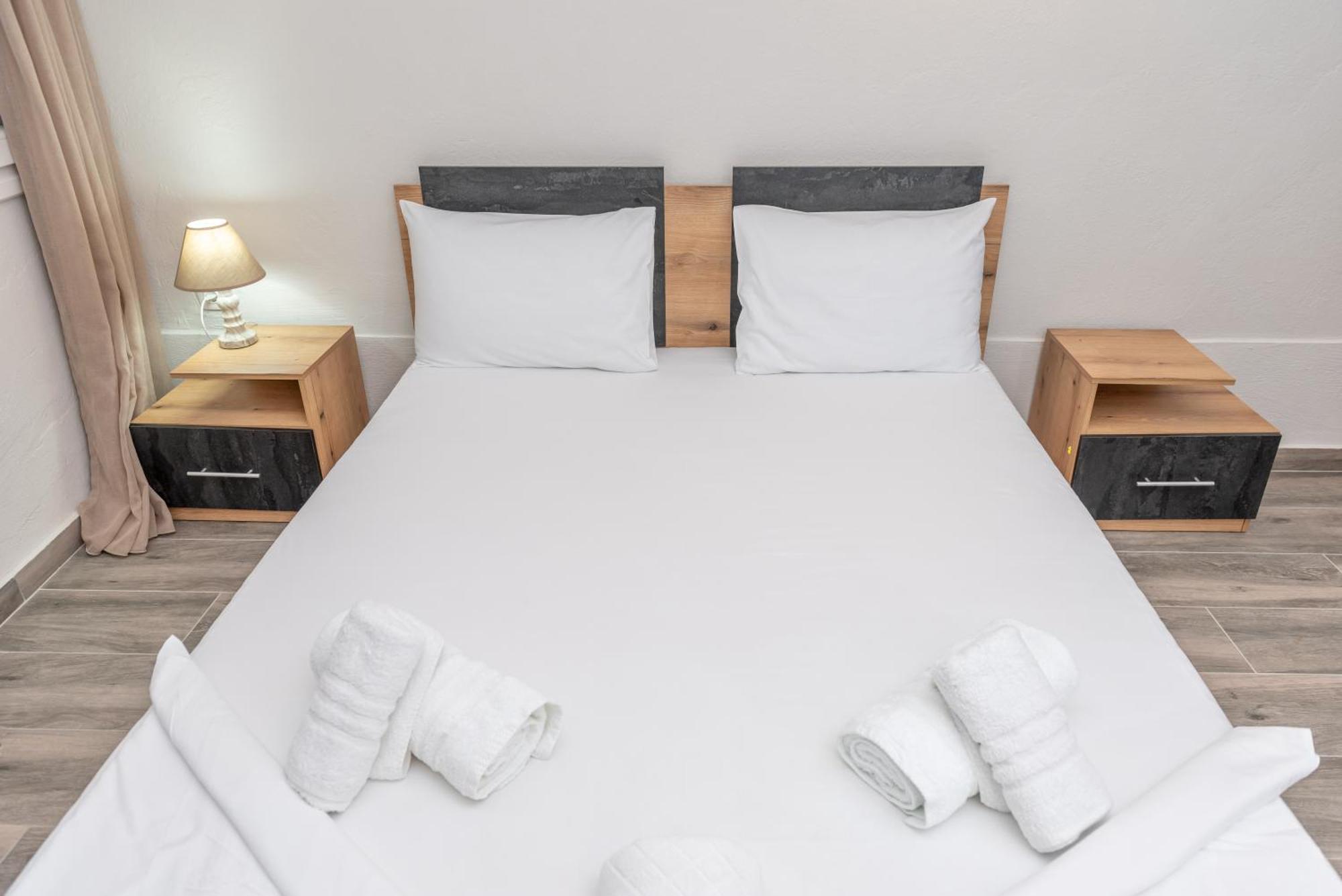 Medusa Rooms Kallithea  Eksteriør billede
