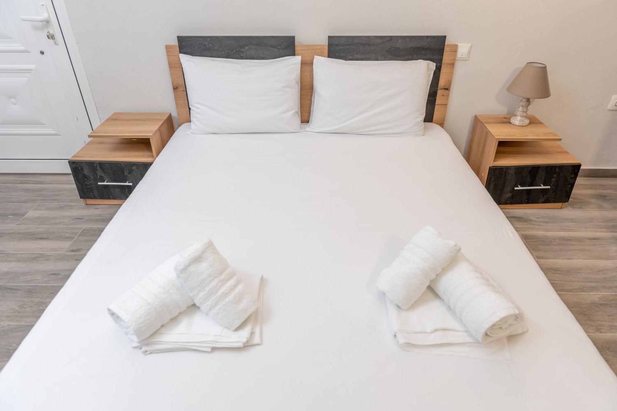 Medusa Rooms Kallithea  Eksteriør billede