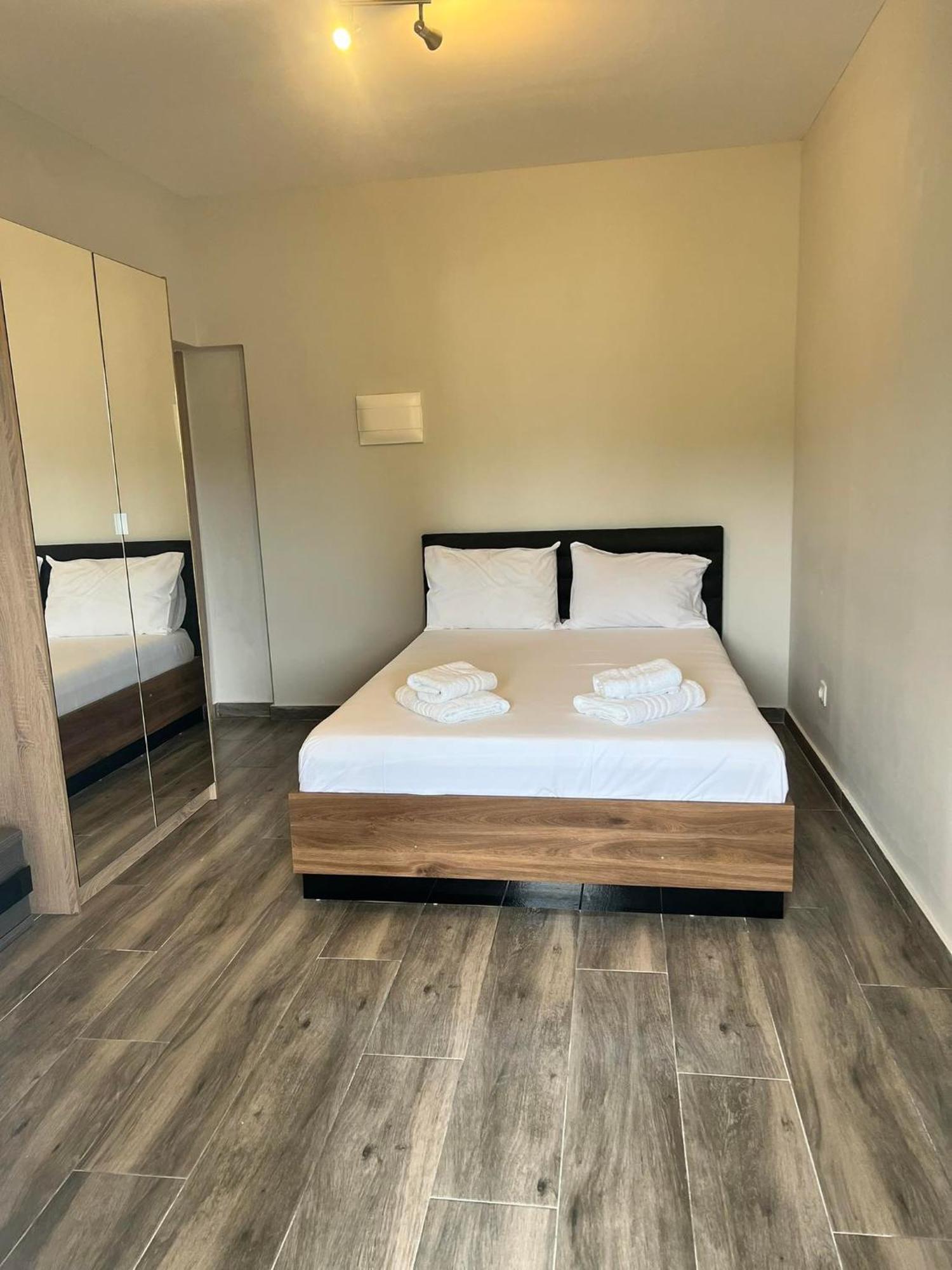Medusa Rooms Kallithea  Eksteriør billede