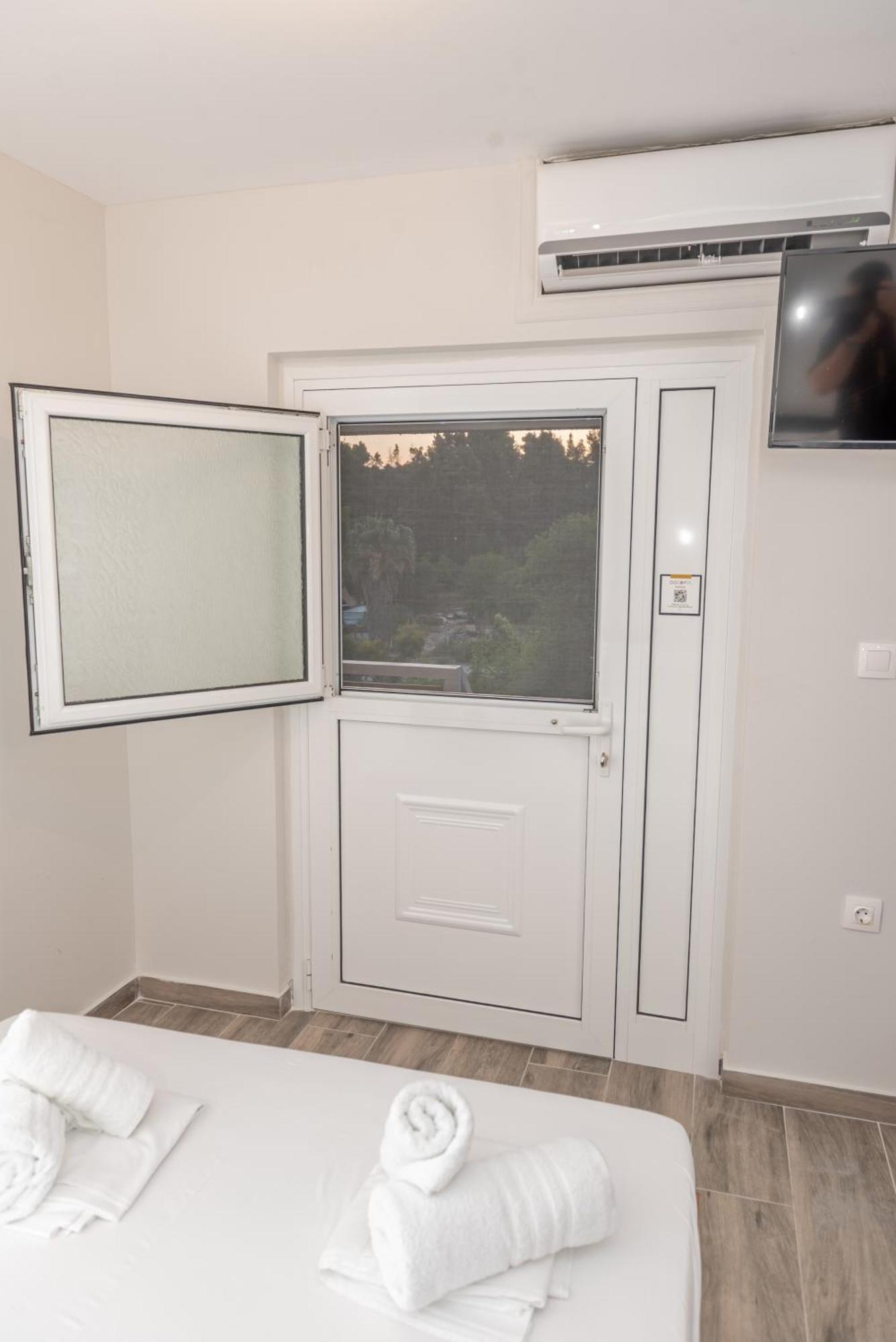 Medusa Rooms Kallithea  Eksteriør billede